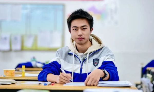吴垣甫.jpg