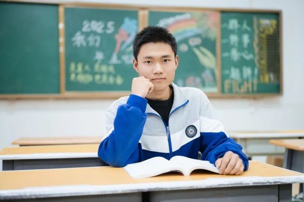 李曜安1.jpg