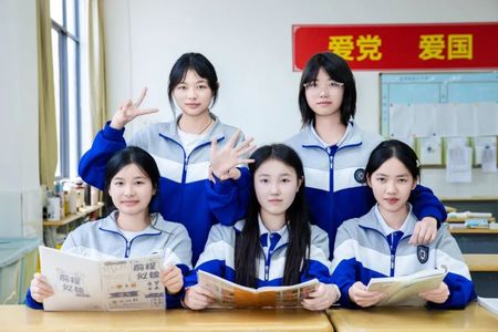 刀成英2.jpg